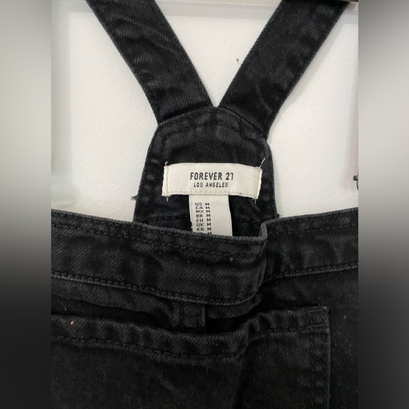 Black Overall Dress 🖤 - Picture 6 of 9